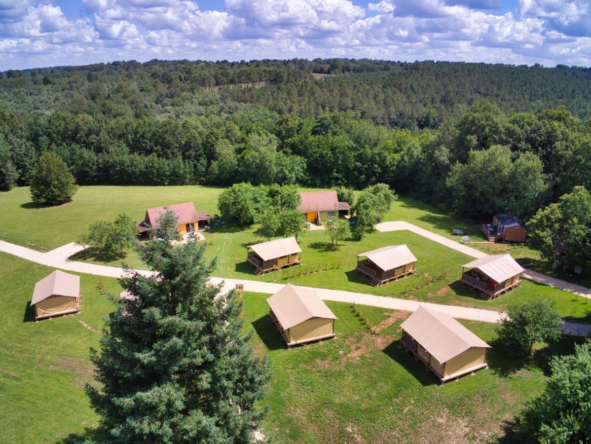 Готель Le Domaine Du Bois Coquet La Douze Екстер'єр фото